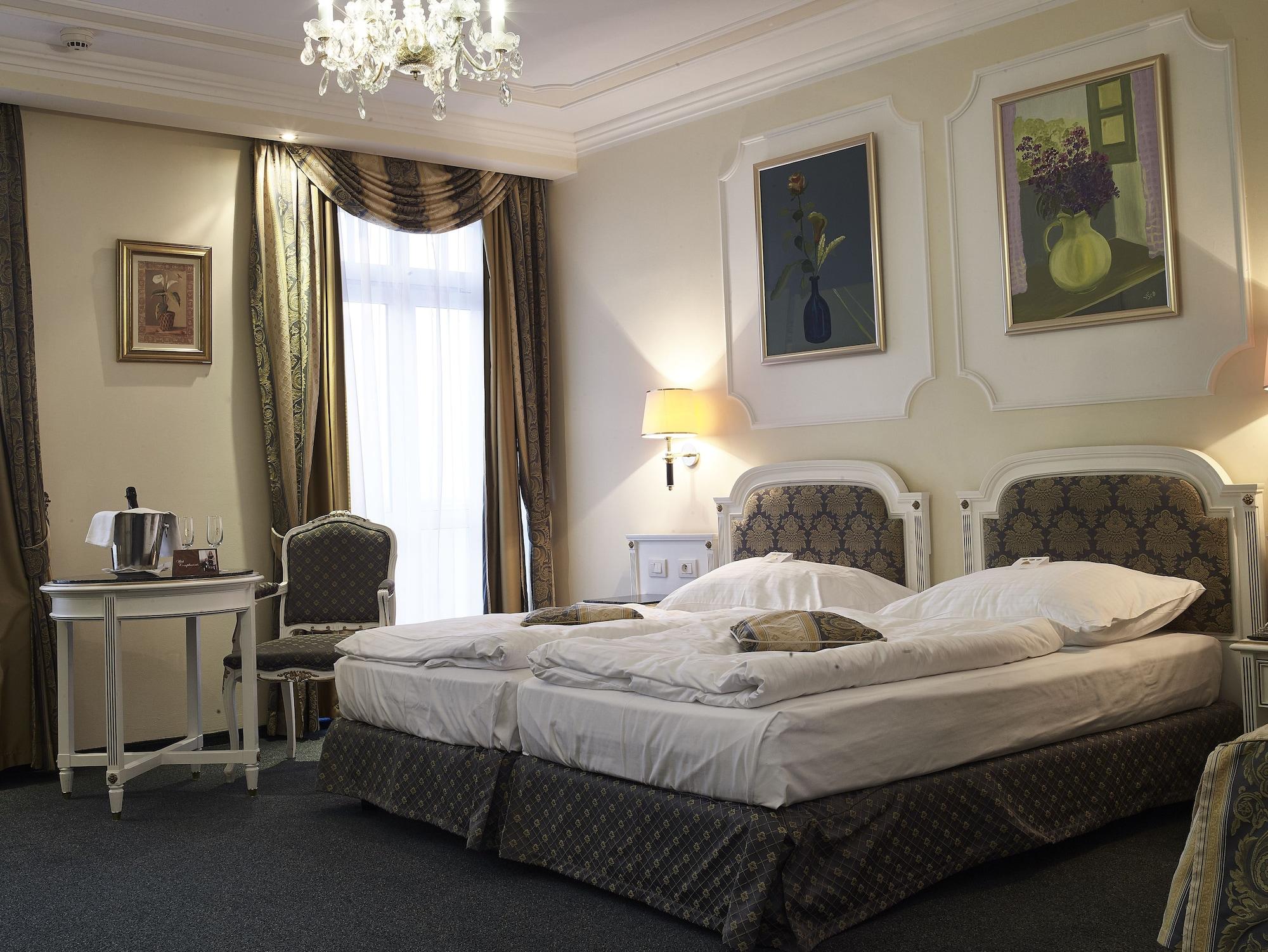 Esplanade Spa And Golf Resort Marianske Lazne Exterior foto